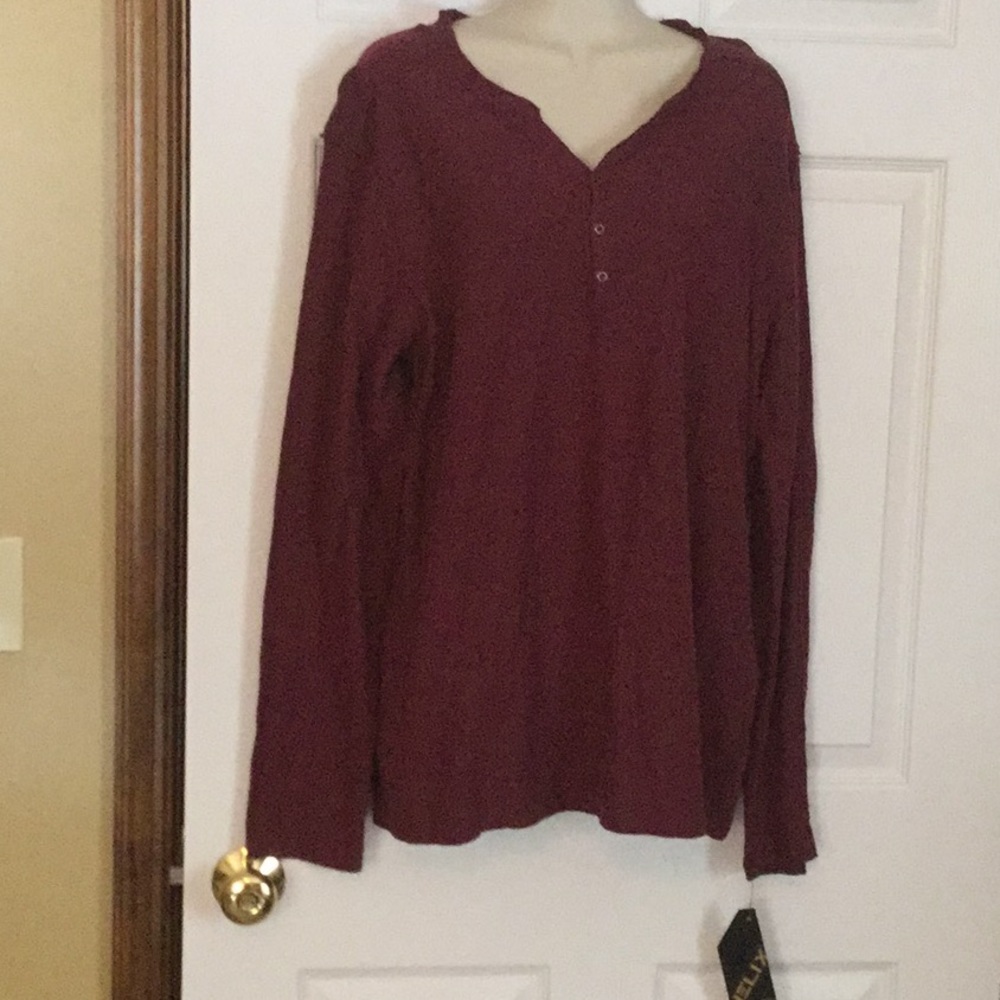 Helix Men’s Top NWT